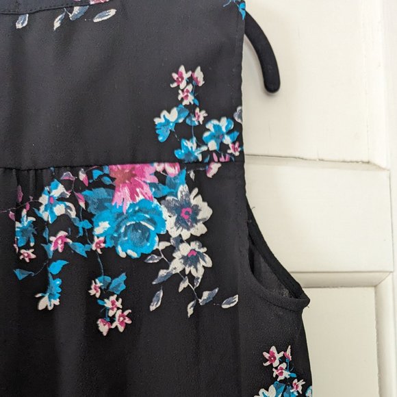 Gibson Floral Print Shell Top Size Medium - Picture 6 of 14